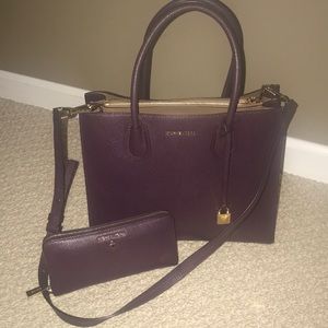 Michael Kors purse